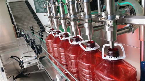 你的自動(dòng)食用油灌裝機(jī)具備這些功能嗎?