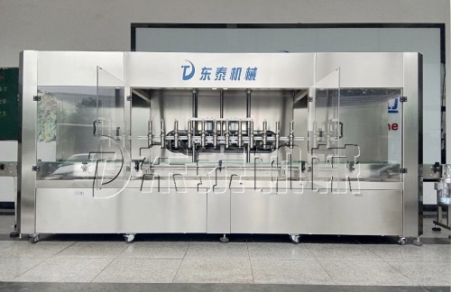 直線式食用油灌裝機(jī)灌裝精度怎么調(diào)?學(xué)會(huì)了真的很重要